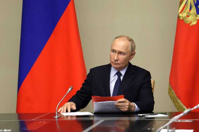 Путин предложил США приостановить боевые действия на нынешней линии фронта