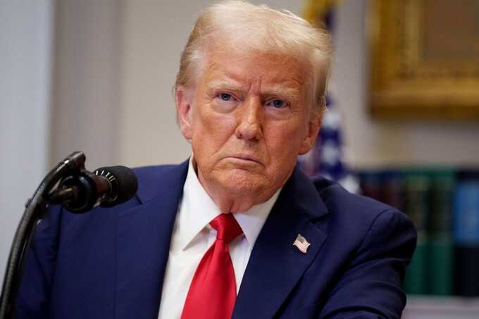 Трамп назвал Зеленского человеком с «пустыми картами» и выразил недовольство из-за отказа от мирного плана США
