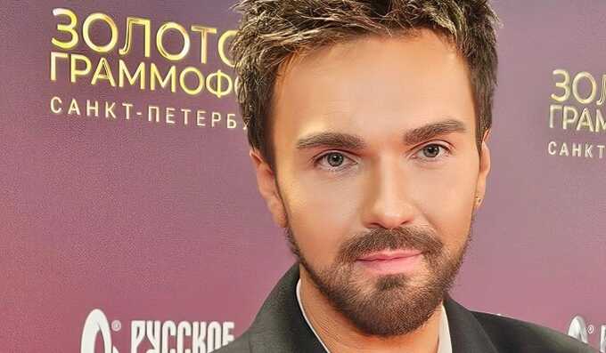 Панайотов, который одержал победу в шоу «Маска», рассказал о панических атаках и трудностях за кулисами