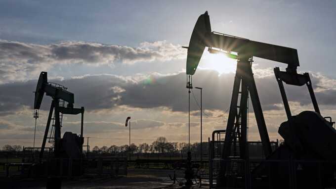 Доходы России от экспорта нефти снизились до самого низкого уровня за последние два года