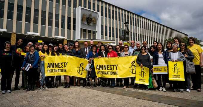 Власти Российской Федерации запретили Amnesty, обвинив её в подрывной деятельности